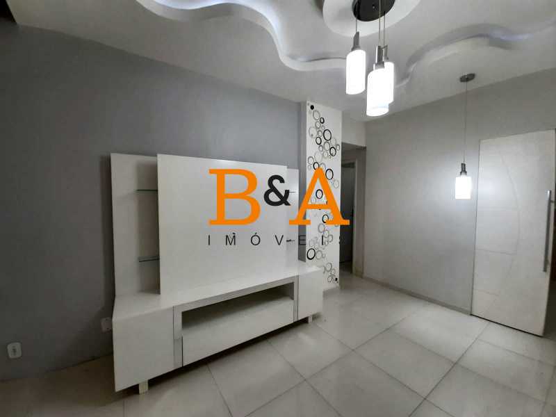 Apartamento à venda com 2 quartos, 56m² - Foto 2