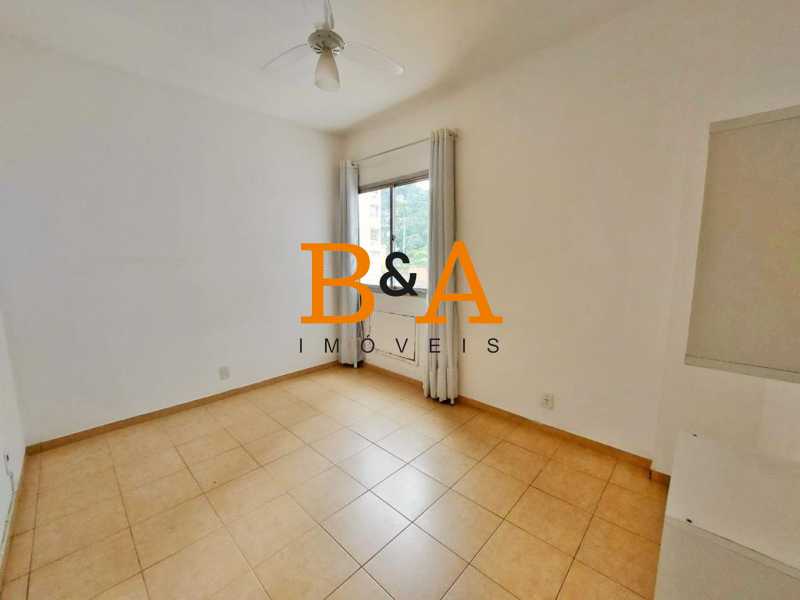 Apartamento à venda com 2 quartos, 70m² - Foto 6