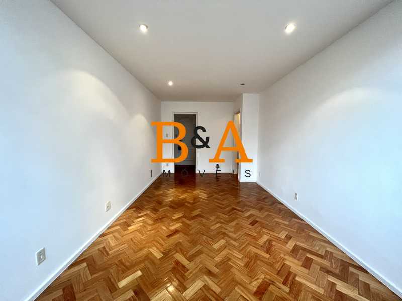 Apartamento à venda com 2 quartos, 80m² - Foto 4