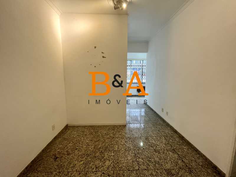 Apartamento à venda com 1 quarto, 50m² - Foto 2