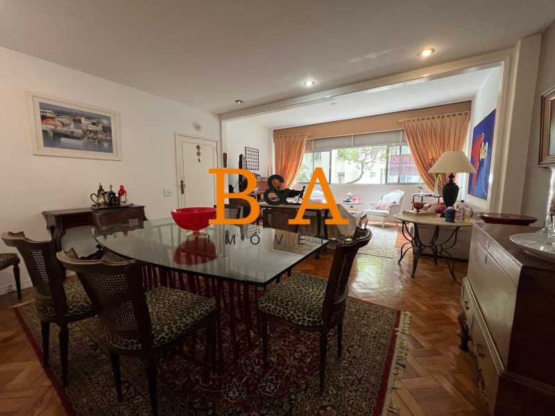 Apartamento à venda com 3 quartos, 137m² - Foto 1