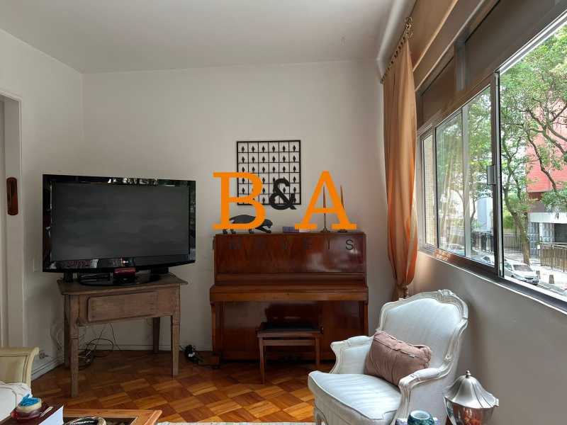 Apartamento à venda com 3 quartos, 137m² - Foto 5