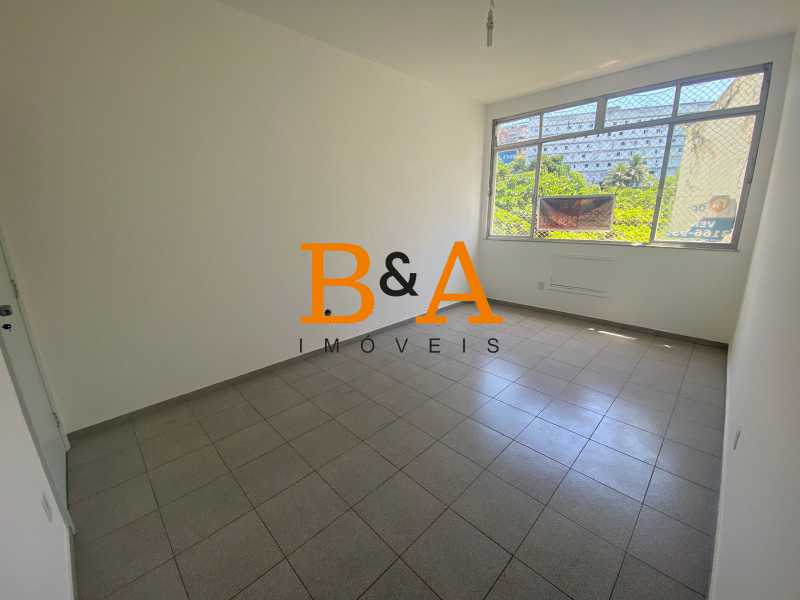 Apartamento à venda com 2 quartos, 77m² - Foto 2