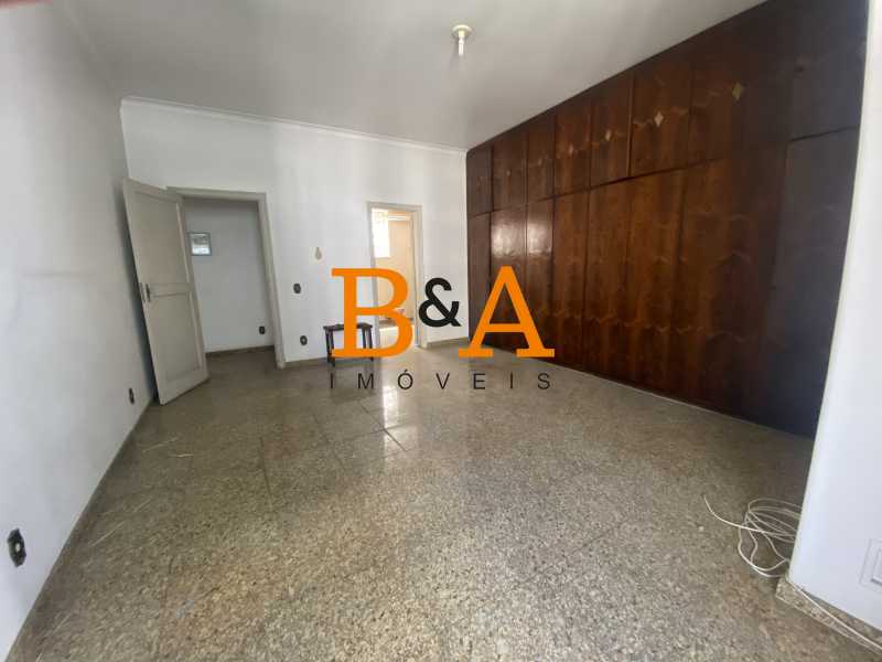 Apartamento à venda com 3 quartos, 300m² - Foto 14