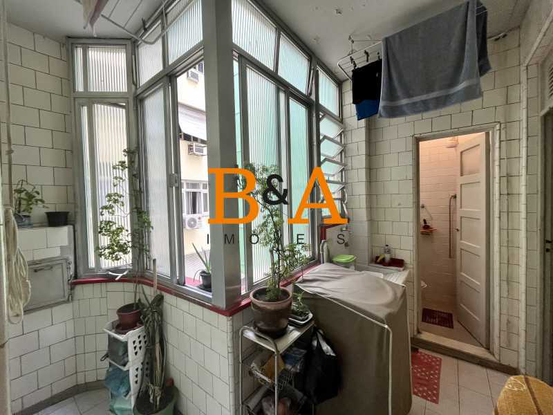 Apartamento à venda com 3 quartos, 121m² - Foto 29