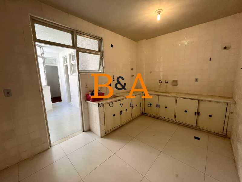 Apartamento à venda com 4 quartos, 253m² - Foto 10