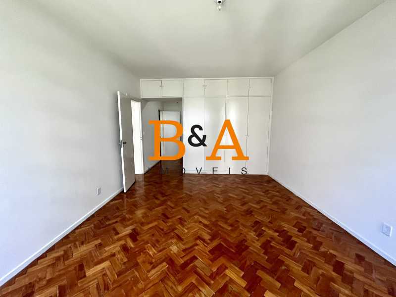 Apartamento à venda com 4 quartos, 253m² - Foto 17