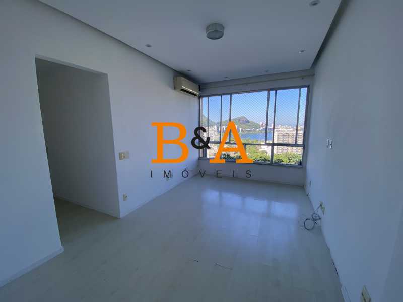 Apartamento à venda com 2 quartos, 60m² - Foto 3