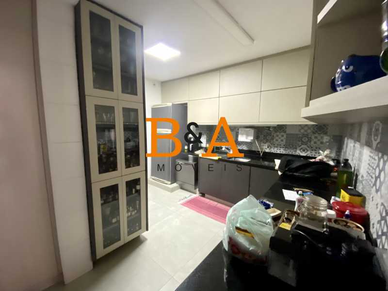 Apartamento à venda com 3 quartos, 150m² - Foto 27