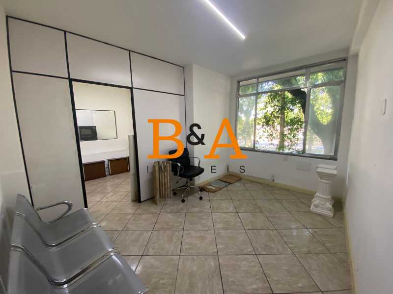 Apartamento à venda com 3 quartos, 80m² - Foto 2