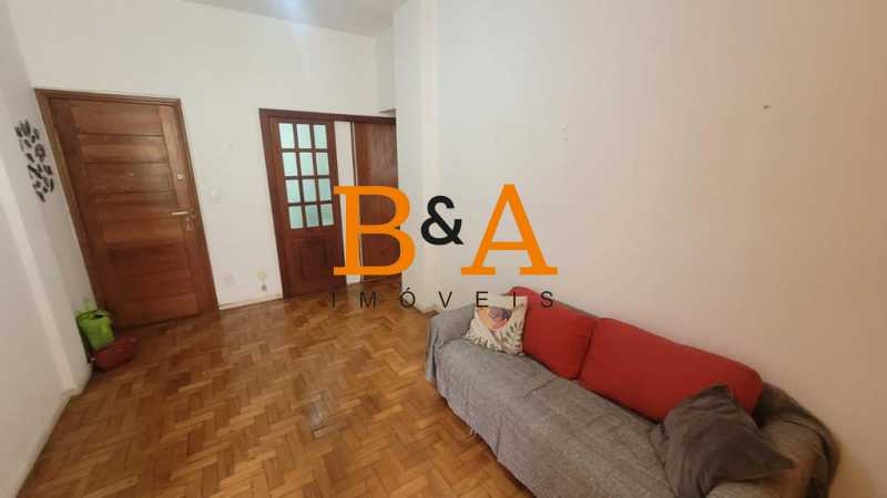 Apartamento à venda com 2 quartos, 61m² - Foto 2