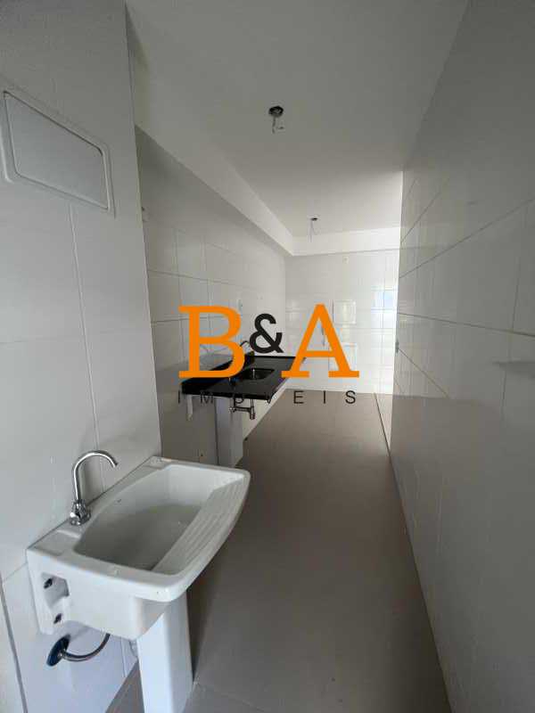 Apartamento à venda com 2 quartos, 72m² - Foto 4