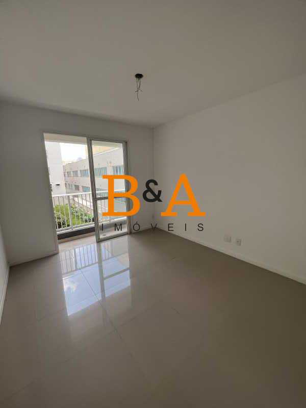 Apartamento à venda com 2 quartos, 72m² - Foto 9