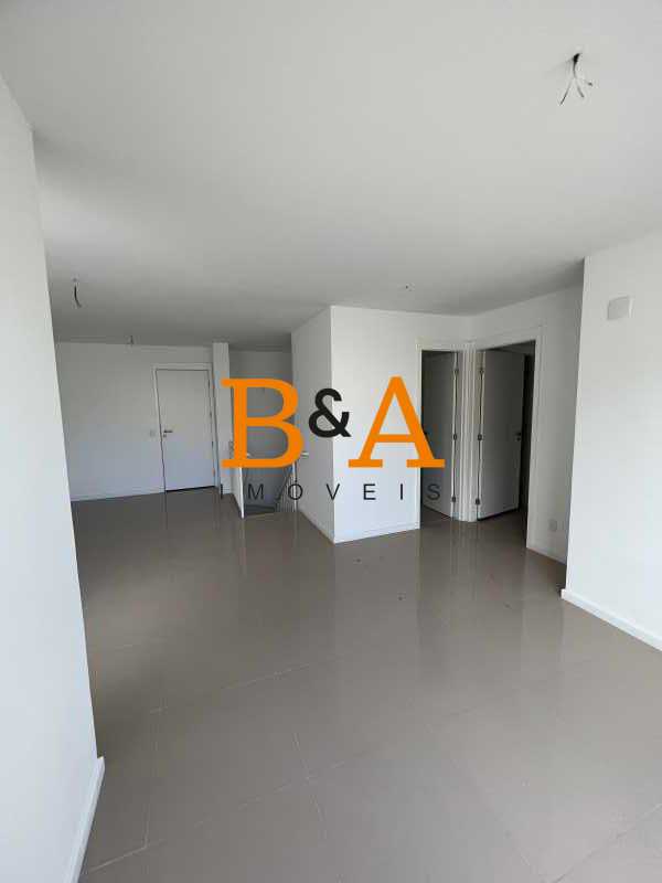 Apartamento à venda com 3 quartos, 148m² - Foto 2