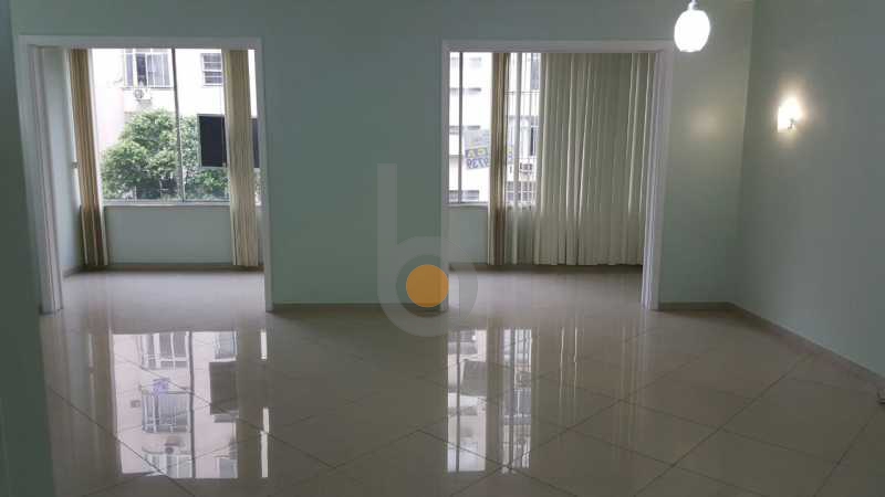 Apartamento à venda com 4 quartos, 210m² - Foto 5