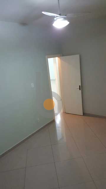 Apartamento à venda com 4 quartos, 210m² - Foto 12