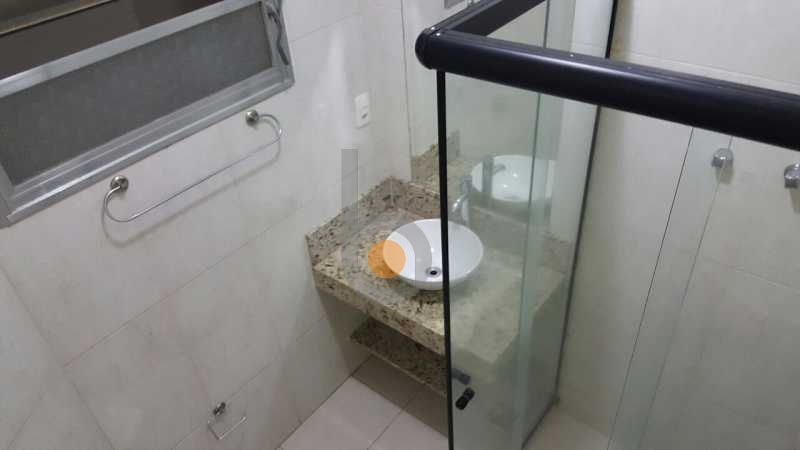 Apartamento à venda com 4 quartos, 210m² - Foto 21