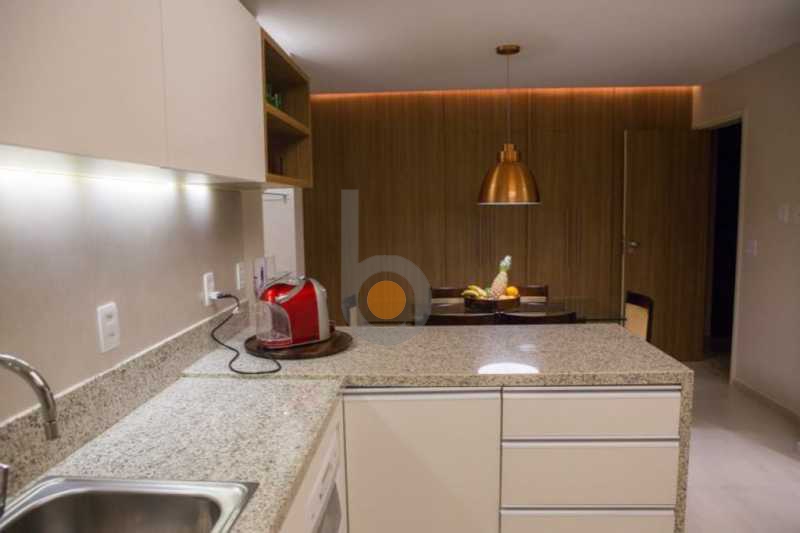 Apartamento à venda com 4 quartos, 280m² - Foto 15