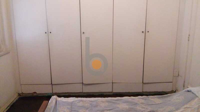 Apartamento à venda com 4 quartos, 300m² - Foto 15