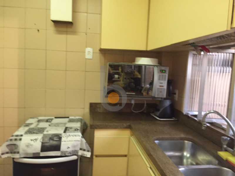 Apartamento à venda com 3 quartos, 200m² - Foto 23