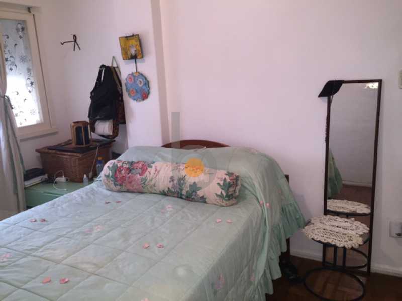 Apartamento à venda com 3 quartos, 200m² - Foto 16