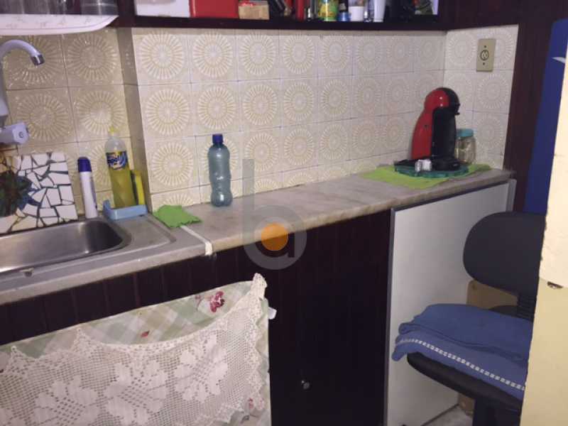 Apartamento à venda com 3 quartos, 200m² - Foto 27