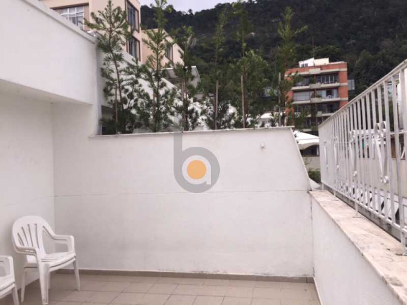 Apartamento à venda com 3 quartos, 200m² - Foto 28