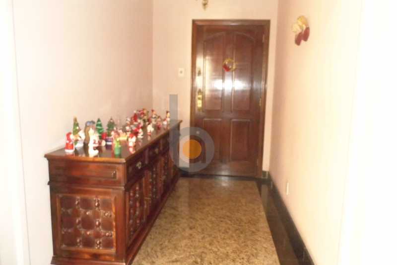 Apartamento à venda com 4 quartos, 280m² - Foto 9