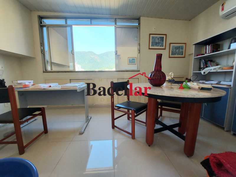 Cobertura, 4 quartos, 272 m² - Foto 23