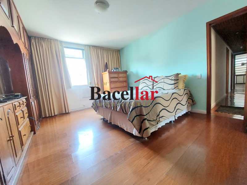 Cobertura, 4 quartos, 272 m² - Foto 15