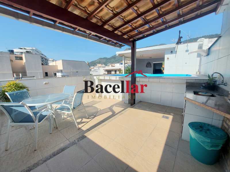 Cobertura, 4 quartos, 272 m² - Foto 2