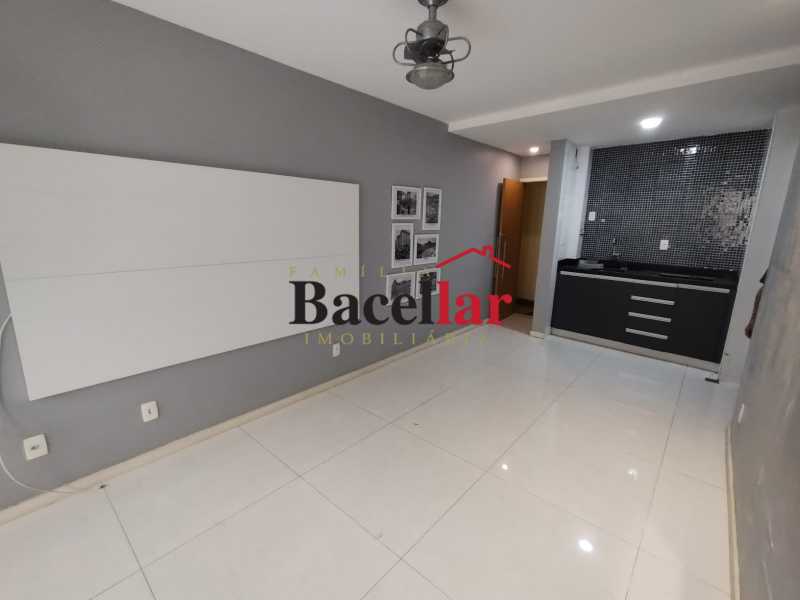 Apartamento, 1 quarto, 37 m² - Foto 2