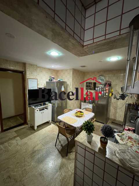 Apartamento, 4 quartos, 210 m² - Foto 14