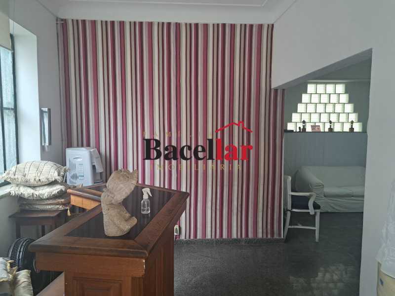Casa, 5 quartos, 273 m² - Foto 2