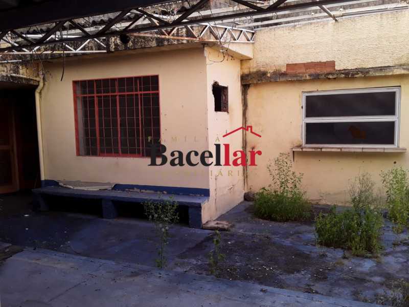Casa, 8 quartos, 263 m² - Foto 8