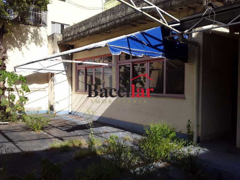 Casa, 8 quartos, 263 m² - Foto 11