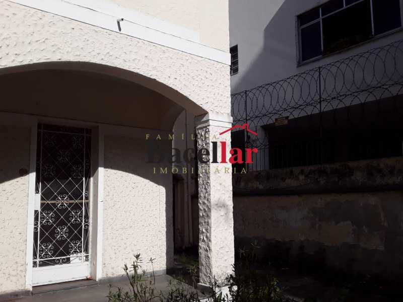 Casa, 8 quartos, 263 m² - Foto 4