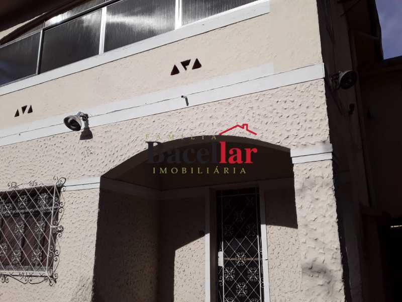 Casa, 8 quartos, 263 m² - Foto 1