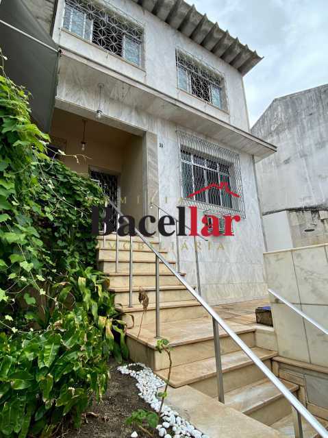 Casa, 3 quartos, 180 m² - Foto 1