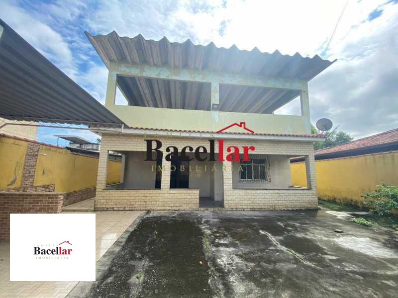 Casa, 2 quartos, 200 m² - Foto 1