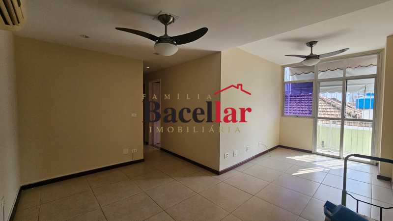 Apartamento, 3 quartos, 80 m² - Foto 1