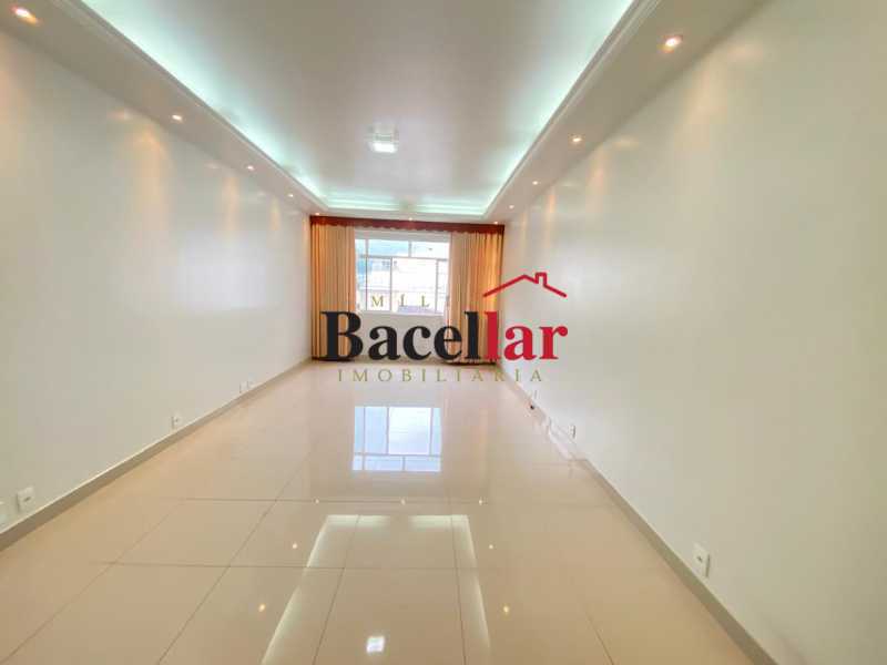 Apartamento, 3 quartos, 127 m² - Foto 1