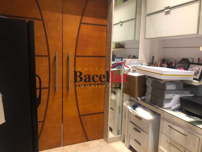 Apartamento, 3 quartos, 235 m² - Foto 6