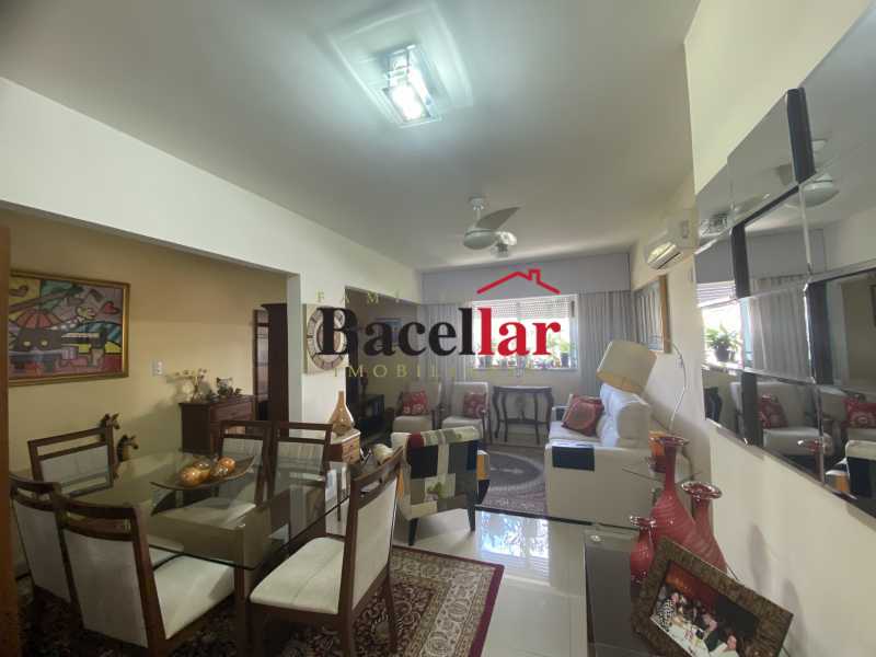 Apartamento, 2 quartos, 75 m² - Foto 1