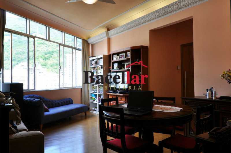 Apartamento, 3 quartos, 131 m² - Foto 2