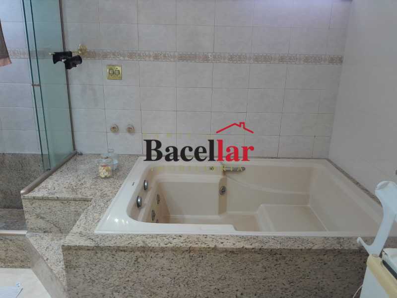 Apartamento, 4 quartos, 242 m² - Foto 17