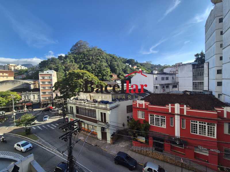Apartamento, 3 quartos, 100 m² - Foto 1