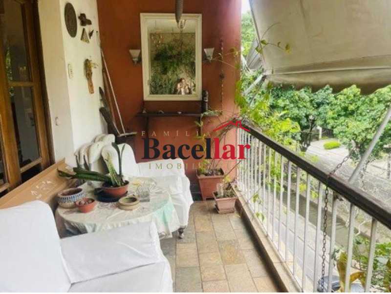 Apartamento, 2 quartos, 100 m² - Foto 1