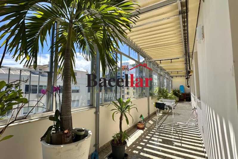 Cobertura, 4 quartos, 226 m² - Foto 2