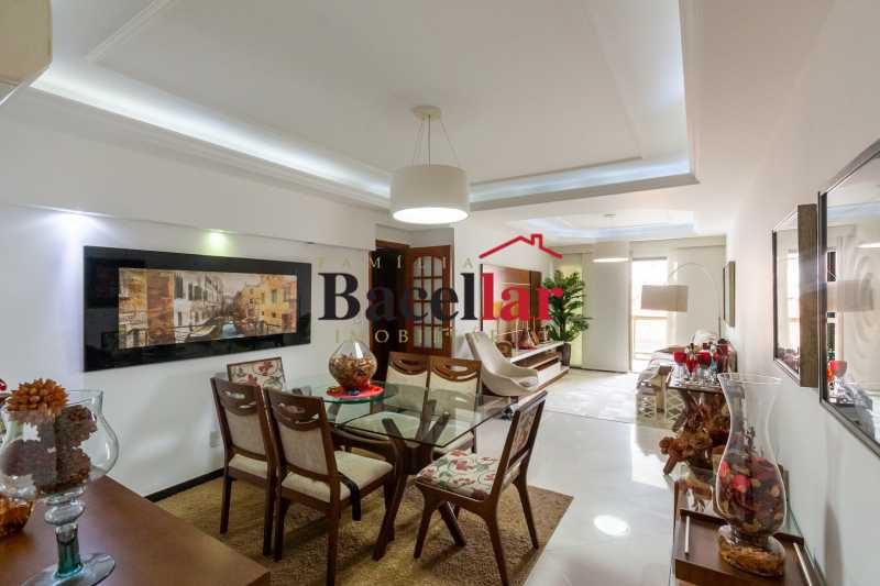 Apartamento, 3 quartos, 120 m² - Foto 1